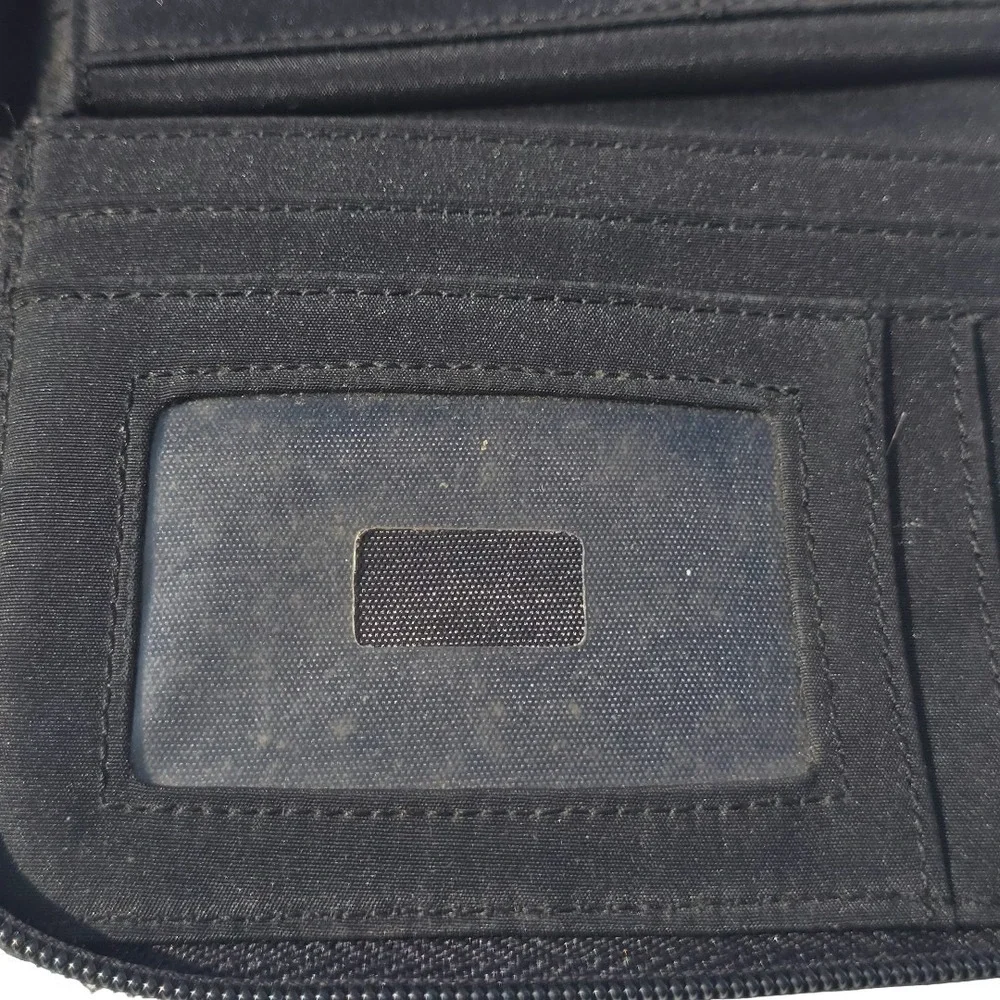 TOMMY HILFIGER Wallet Womens Compact Black‎ Excellent Zip Around Canvas ID